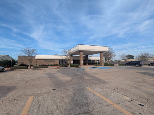 ste-600-1323 S 27th St, Nederland, TX, 77627-6290 | Card Image