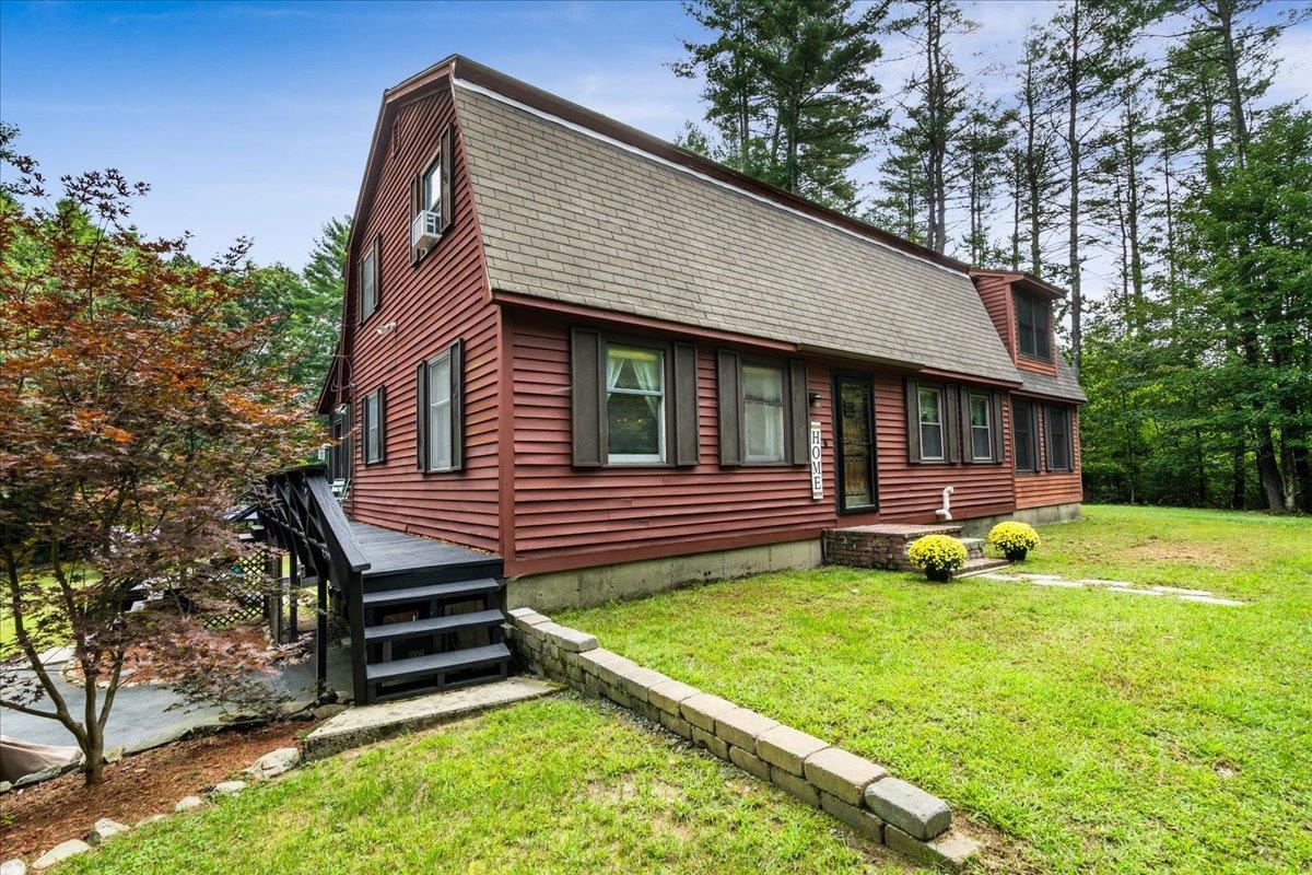Lawrence Rd, Merrimack, NH 03054