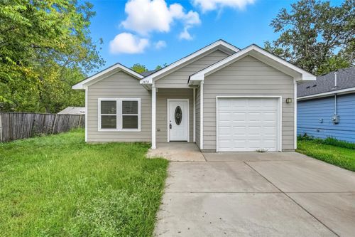 3410 Eutopia St, Greenville, TX, 75401-3116 | Card Image