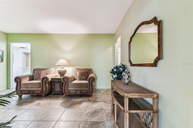 Formal Living Room | Image 16