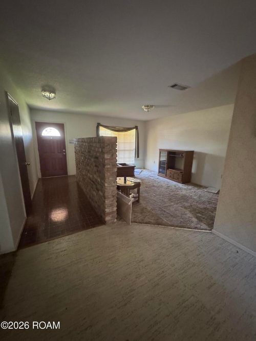 3387 Madeira Drive, Baton Rouge, LA, 70810 | Card Image