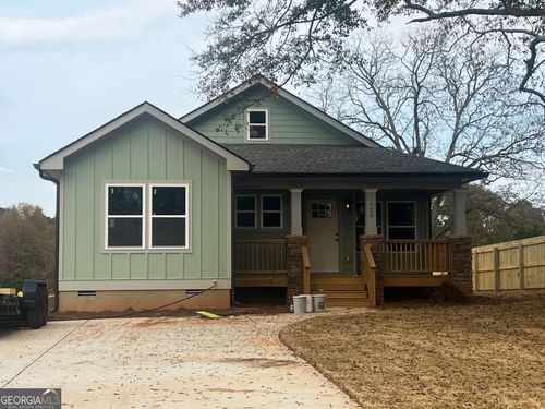 125 Laurel Ave, Comer, GA, 30629-3460 | Card Image