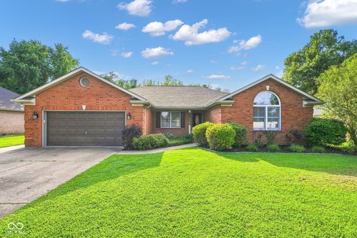 2611 Conestoga Ct, Newburgh, IN, 47630-9388 | Card Image