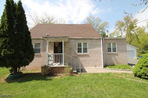 199 Finderne Ave, Bridgewater, NJ, 08807-3036 | Card Image