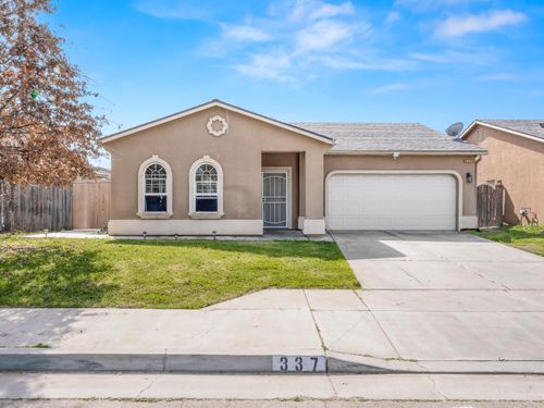 337 Ramona St, Orange Cove, CA, 93646-2190 | Card Image