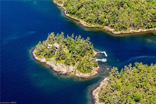 1 B486 B684 Island, Archipelago, ON, P0C1A5 | Card Image