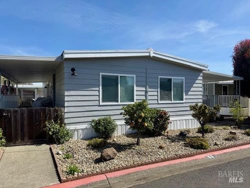 63 Hacienda Drive, Napa, CA, 94558 | Card Image