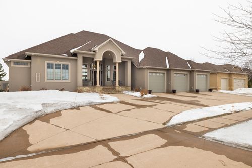 1827 7th St E, West Fargo, ND, 58078-4354 | Card Image