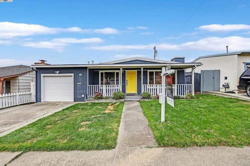 209 Mansfield Dr, South San Francisco, CA, 94080-1043 | Card Image