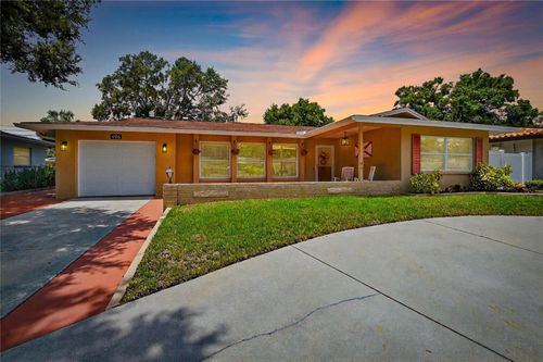 496 Seacrest Dr, LARGO, FL, 33771-1541 | Card Image
