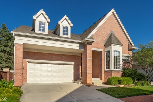 8124 Gwinnett Pl, Indianapolis, IN, 46250-4248 | Card Image