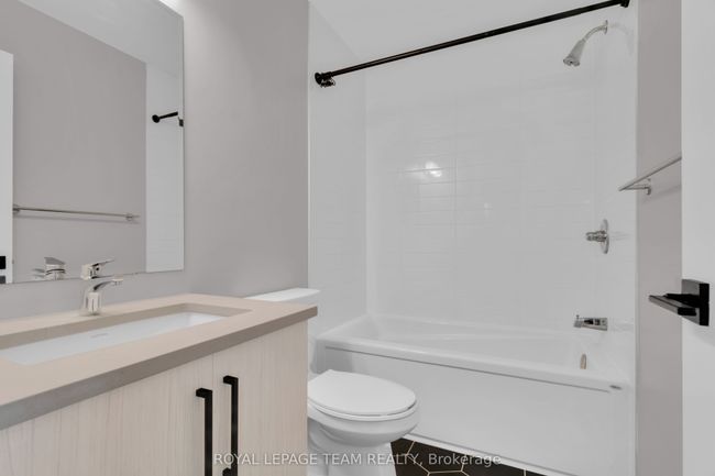 736 Cashmere Terr, House attached with 3 bedrooms, 4 bathrooms and 1 parking in Ottawa ON | Image 30