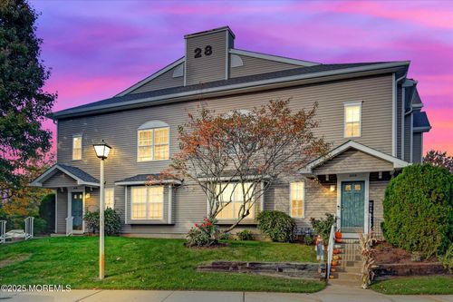 2808 Kapalua Ct, Freehold, NJ, 07728-5911 | Card Image