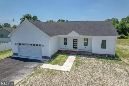 41 Bradley Street, HARRINGTON, DE, 19952 | Card Image