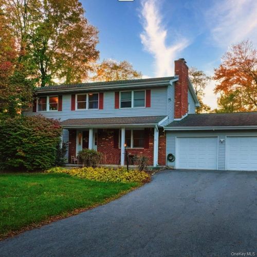 54 Berea Rd, Walden, NY, 12586-2905 | Card Image