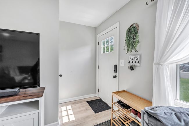 14 N Coe Ln, House other with 3 bedrooms, 2 bathrooms and null parking in Ansonia CT | Image 10