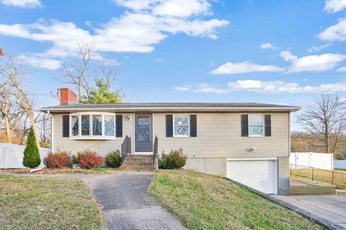 29 Sunrise Ter, Westfield, MA, 01085-4657 | Card Image