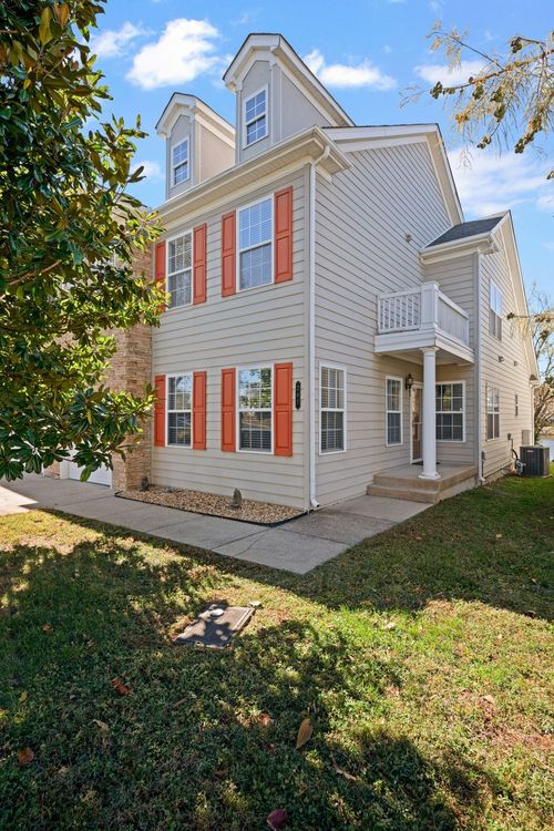 247 Harbor Village Dr, Madison, TN, 37115-2294 | Card Image