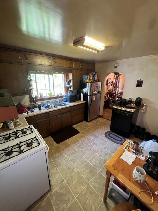 530 Main St, House other with 3 bedrooms, 2 bathrooms and 2 parking in Monroe Twp PA | Image 8
