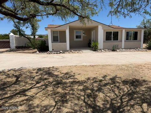 23895 W Cannon Dr, Congress, AZ, 85332-0107 | Card Image