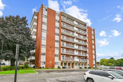 408 - 10 Woodman Dr S, Condo with 1 bedrooms, 1 bathrooms and 1 parking in Hamilton ON | Image 1