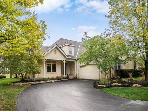 8304 Dolman Dr, Powell, OH, 43065-7189 | Card Image