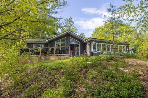 1535 Dwyer Lane, Enterprise, ON, K0K1Z0 | Card Image