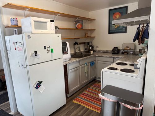 516 Elk St, Duluth, MN, 55803 | Card Image