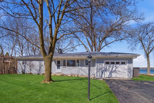 501 E Liberty St, Wauconda, IL, 60084-1962 | Card Image