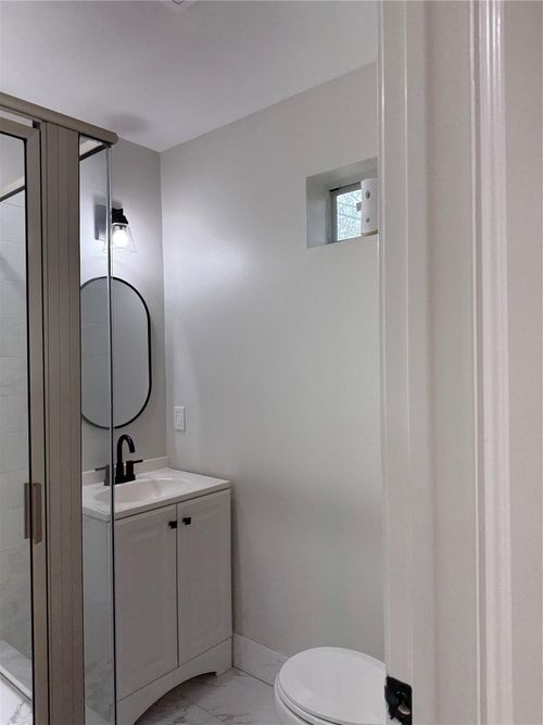 534 Sulphur St, Houston, TX, 77034-1337 | Card Image