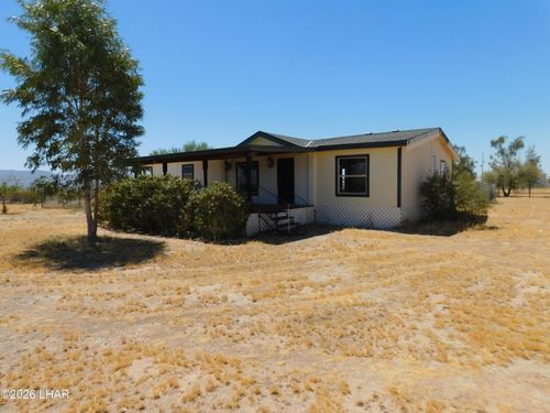 65942 Lindsey Ln, Wenden, AZ, 85357 | Card Image
