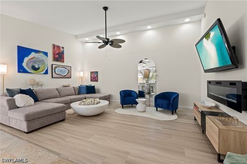 28272 Islet Trl, BONITA SPRINGS, FL, 34135-8509 | Card Image