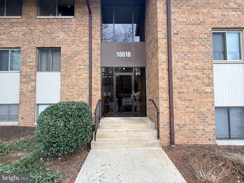 18616-18616 Walkers Choice Rd, Gaithersburg, MD, 20886-0531 | Card Image