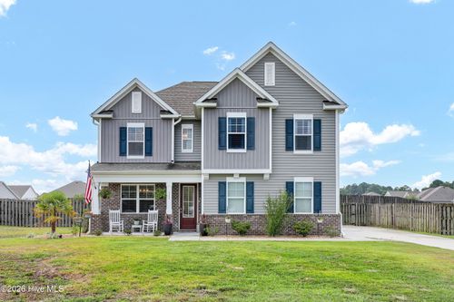 111 Colonial Heights Dr, Hampstead, NC, 28443-1319 | Card Image