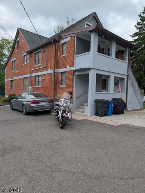 3-174 Snyder Ave, Berkeley Heights, NJ, 07922-1176 | Card Image
