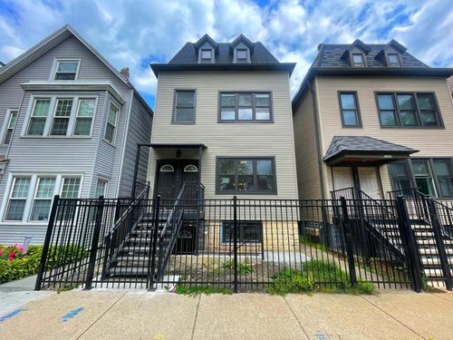 3-2309 N Campbell Ave, Chicago, IL, 60647-3118 | Card Image