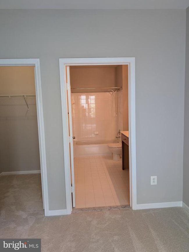 APT-340 - 12001 Market St, Condo with 2 bedrooms, 2 bathrooms and null parking in RESTON VA | Image 20