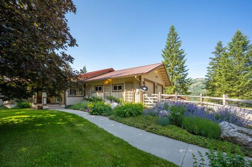 433873 Highway 20, Newport, WA, 99156-8734 | Card Image