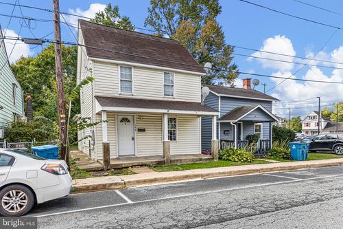 144 Cathedral St, ELKTON, MD, 21921-5562 | Card Image