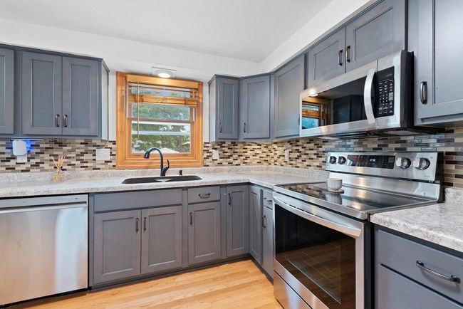 1401 Langlade Avenue, House other with 3 bedrooms, 1 bathrooms and null parking in GREEN BAY WI | Image 11