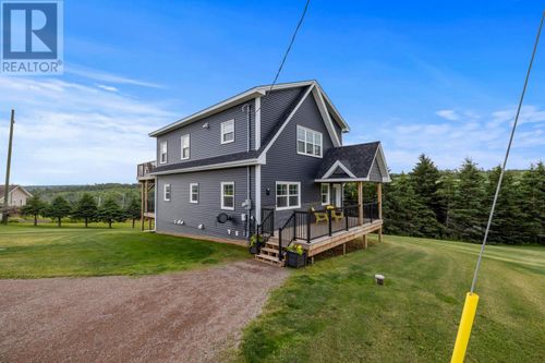 31 Hilltop Court, New London, PE, C0B1M0 | Card Image