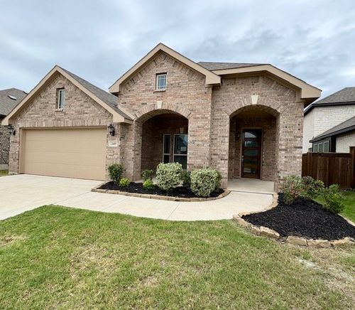 2605 Henley Way, Mansfield, TX, 76084-3195 | Card Image