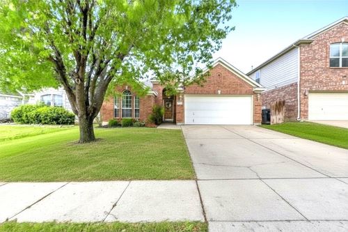 9909 Lamberton Ter, Fort Worth, TX, 76244-8515 | Card Image