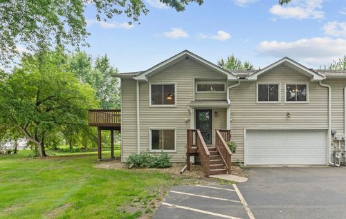2 Cameo Ln, Circle Pines, MN, 55014 | Card Image