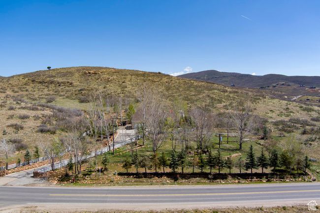 View of mountain feature | Image 46