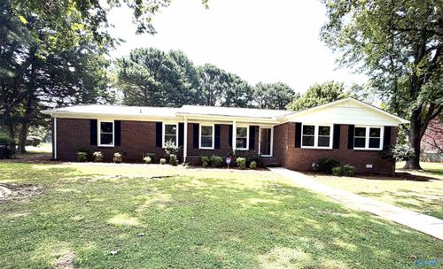 181 Charles Dr, Hazel Green, AL, 35750-9142 | Card Image
