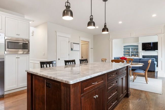 12 Hunters Ln, House other with 4 bedrooms, 5 bathrooms and 2 parking in Natick MA | Image 8