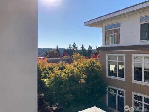 unit-b318-180 Harbor Sq Loop Ne, Bainbridge Island, WA, 98110-2490 | Card Image