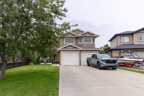 2112 30a Ave, Coaldale, AB, T1M0B7 | Card Image