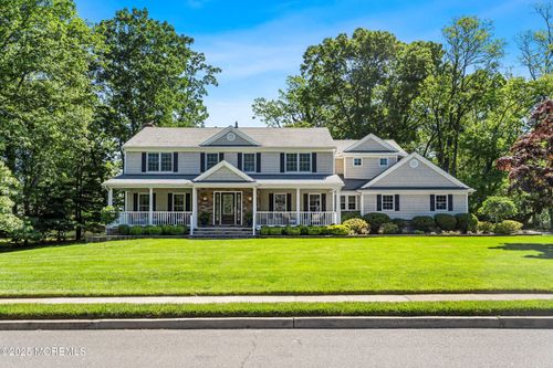 10 Woods Rd, West Long Branch, NJ, 07764-1127 | Card Image